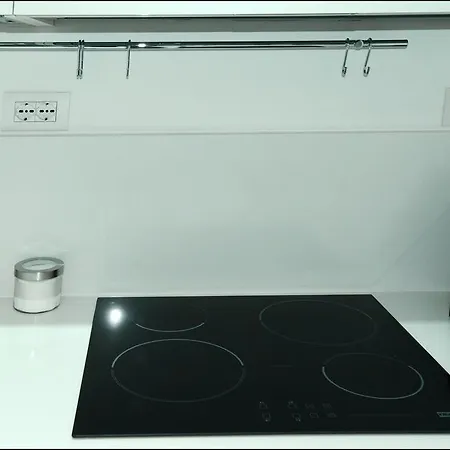 Excellence White Pettinari Apartment